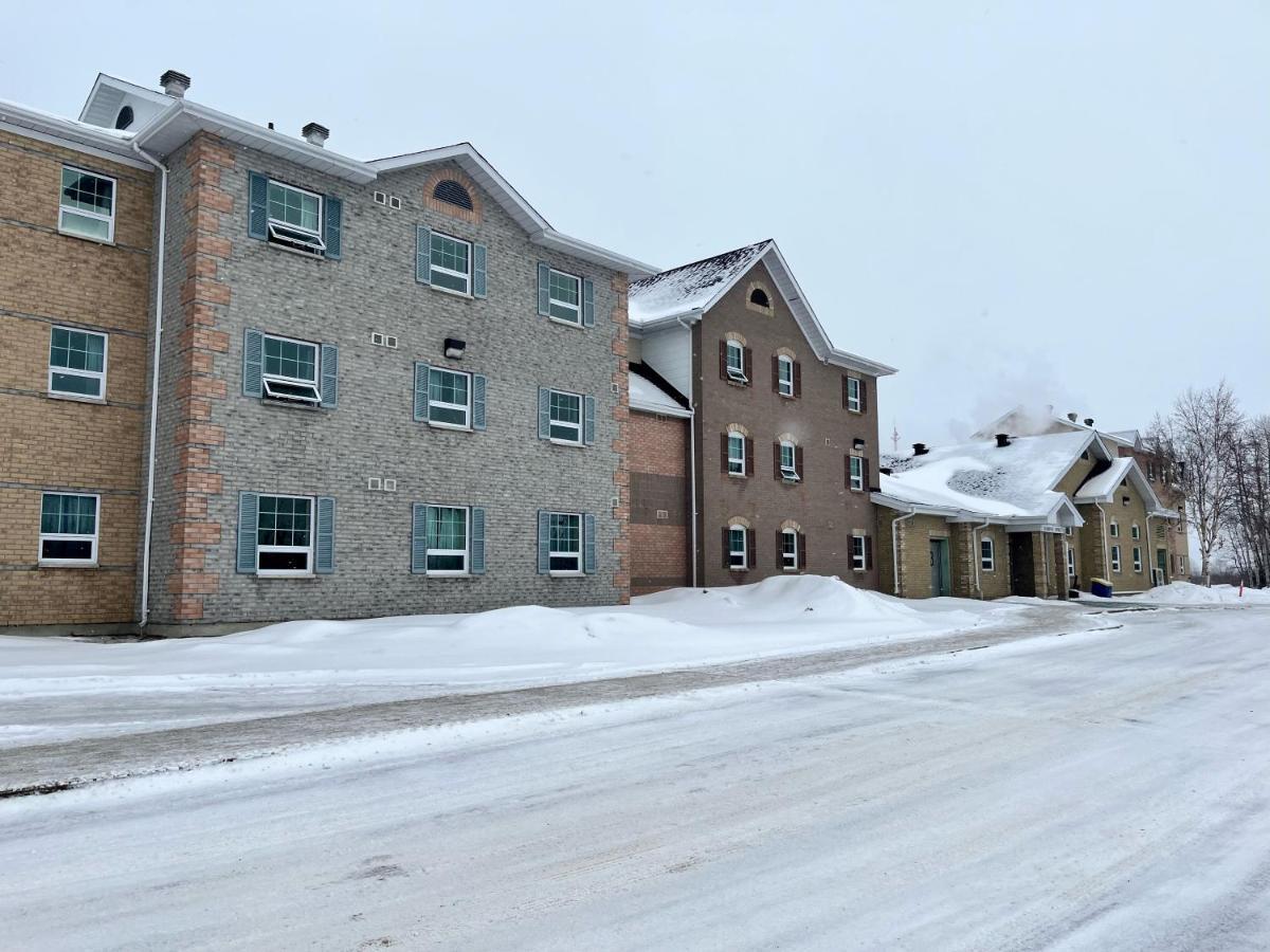 Residence & Conference Centre - Timmins Εξωτερικό φωτογραφία